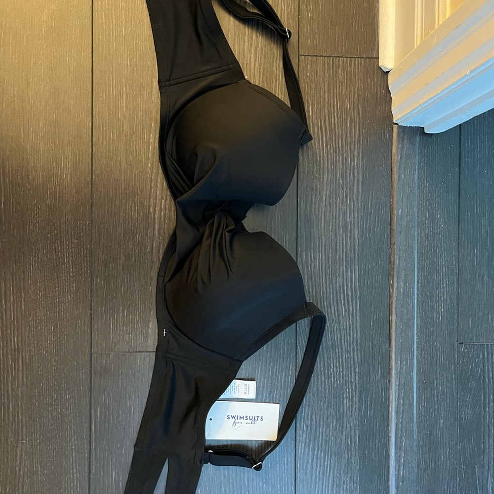 Swimsuits for all black size 18 bikini top only